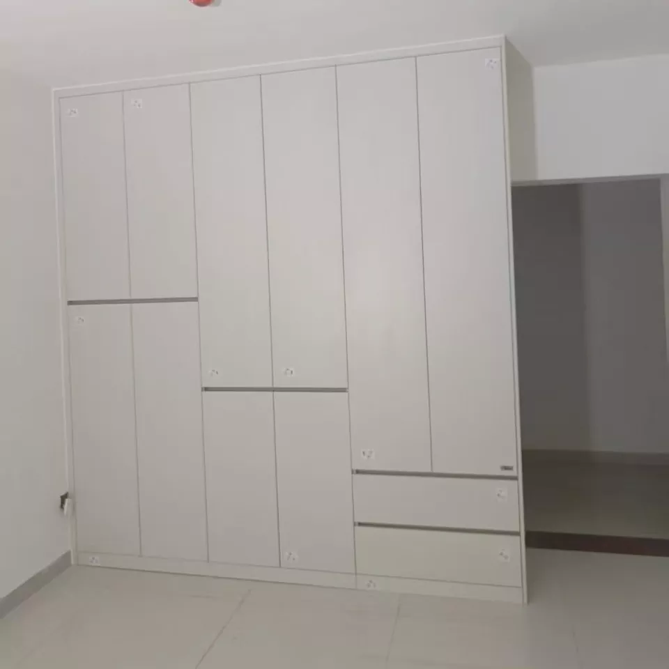 Lemari Kayu Birch