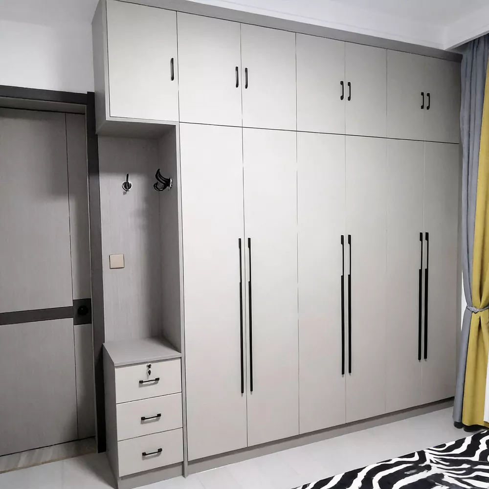 Lemari Plywood